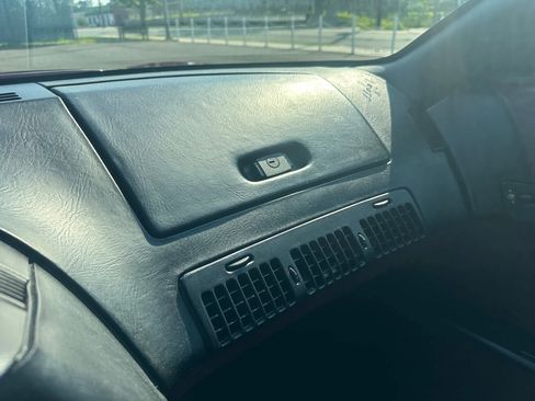 Used 1993 Chevrolet Corvette Coupe image 28