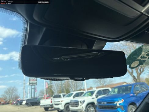 Used 2021 RAM 1500 Sport w/ Technology Group image 36