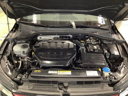 Used 2023 Volkswagen GTI SE FWD image 22