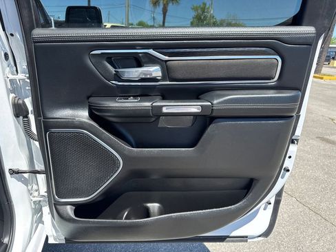 Used 2024 RAM 1500 Laramie AWD/4WD image 17