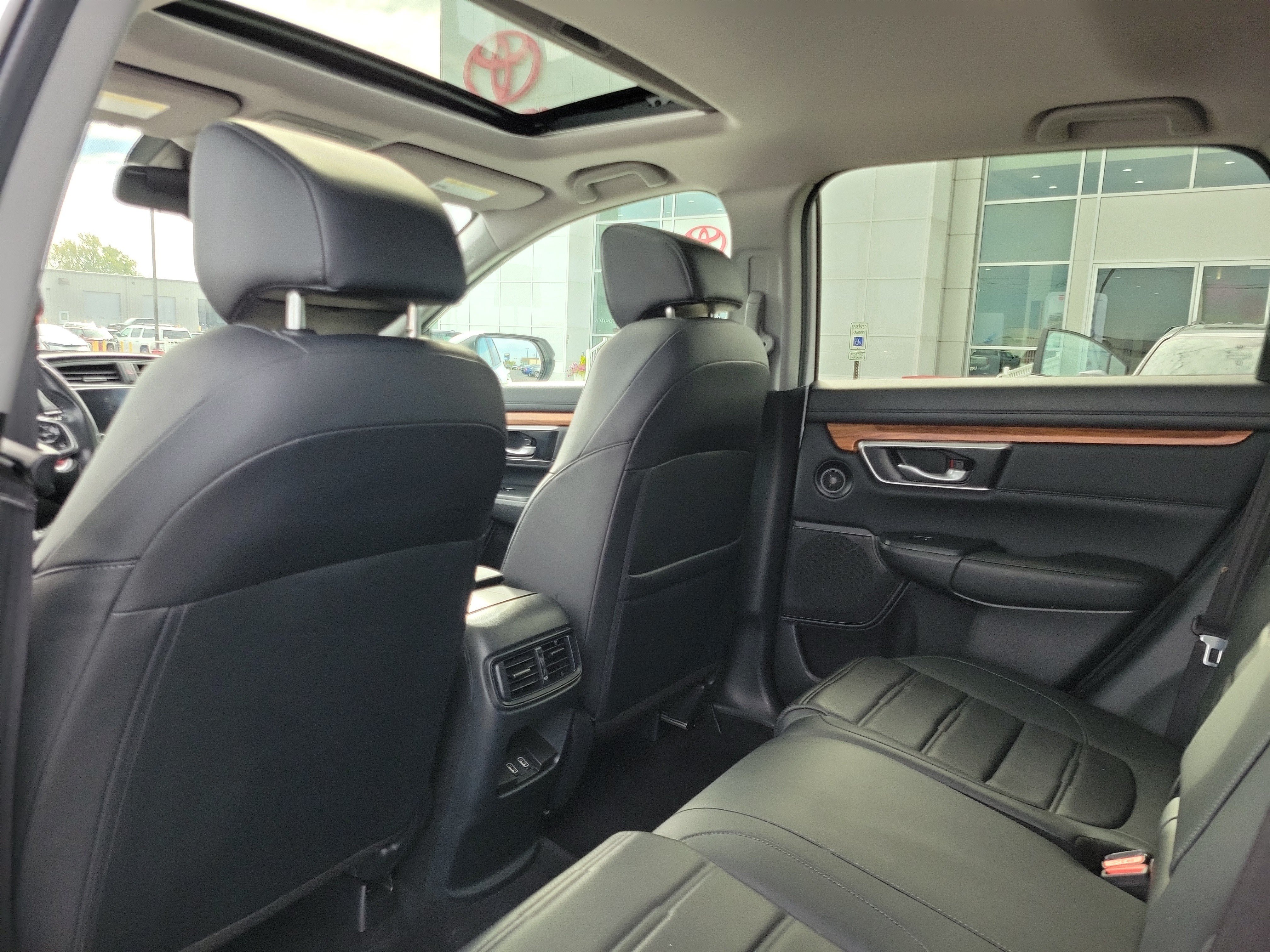 Used 2022 Honda CR-V EX-L image 14