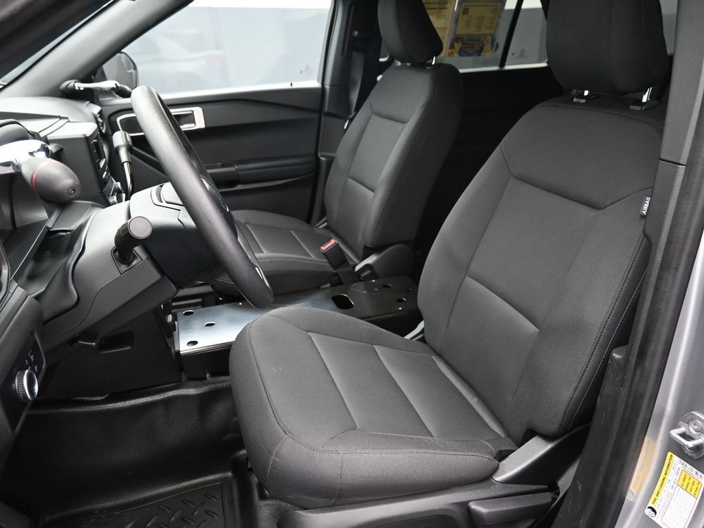 Used 2024 Ford Explorer 4WD Police Interceptor image 10