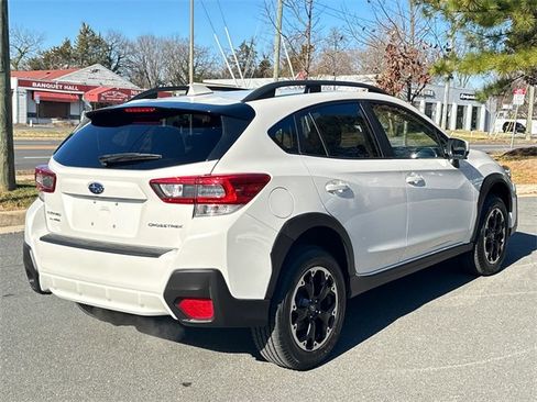 Used 2021 Subaru Crosstrek 2.0i Premium w/ Moonroof Package image 4