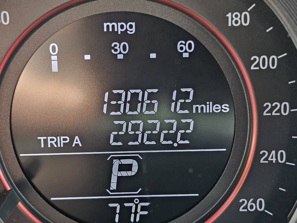 Used 2017 Honda Accord Sport image 25