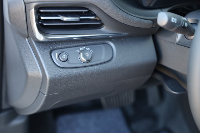 New 2026 Buick Envista Sport Touring w/ Convenience I Package FWD image 16
