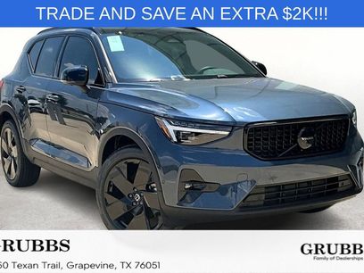 New 2026 Volvo XC40 B5 Ultra w/ Protection Package Premier