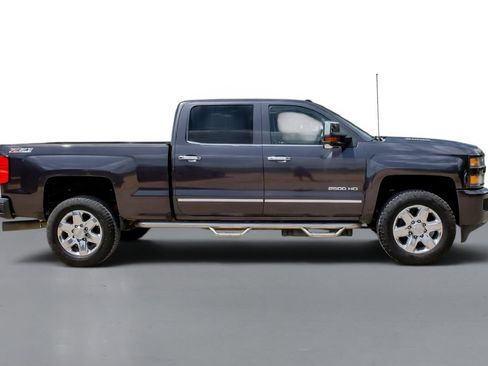 Used 2016 Chevrolet Silverado 2500 LTZ w/ Duramax Plus Package AWD/4WD image 5