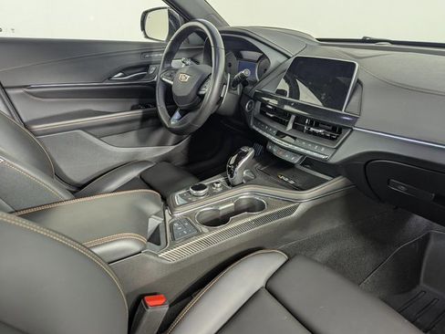 Used 2022 Cadillac CT4 V image 27