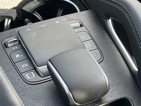Certified 2025 Mercedes-Benz GLE 350 4MATIC image 30