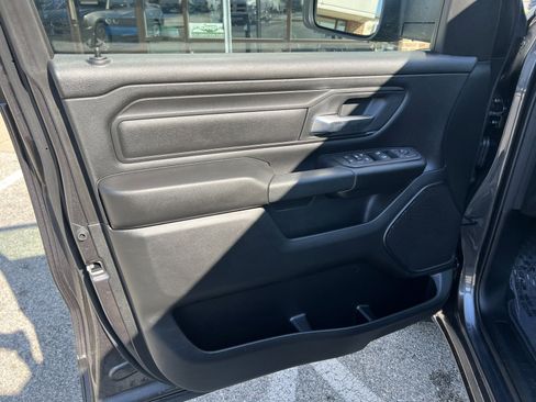 New 2025 RAM 1500 Tradesman w/ Night Edition AWD/4WD image 15