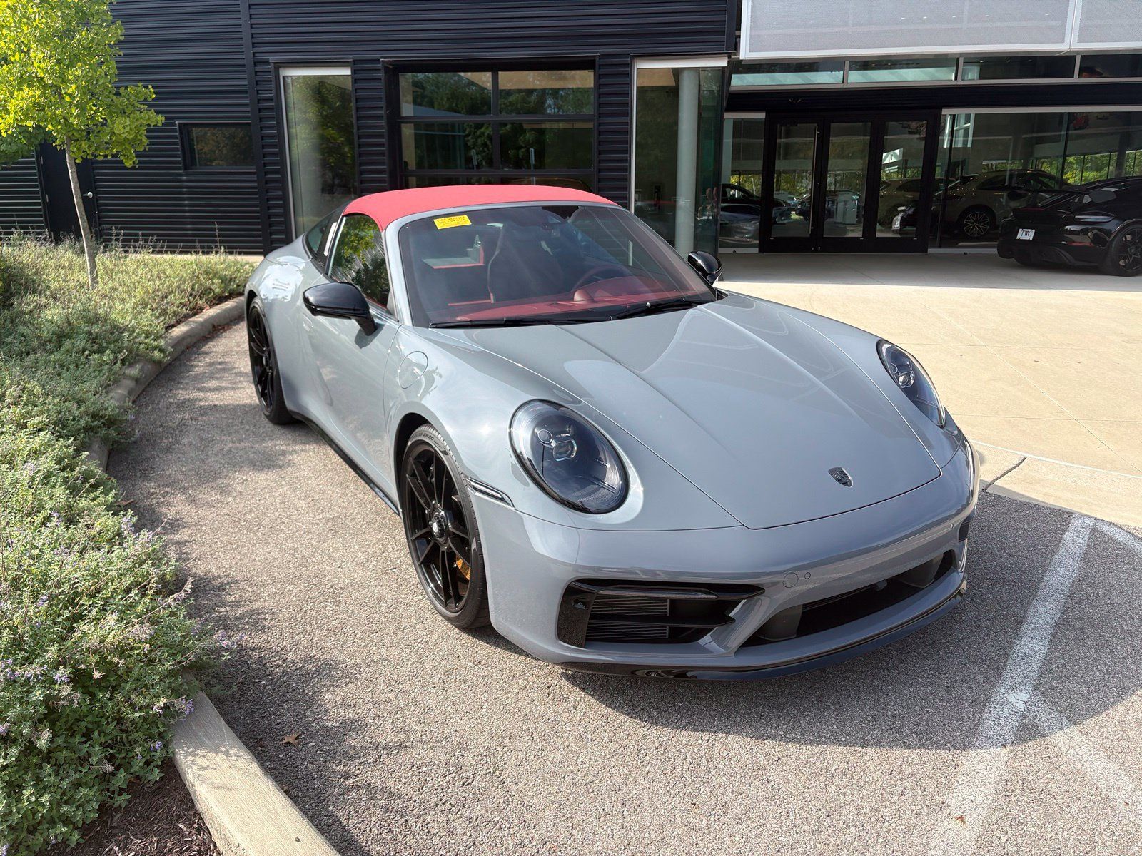 Used 2024 Porsche 911 Targa 4 GTS AWD/4WD image 6