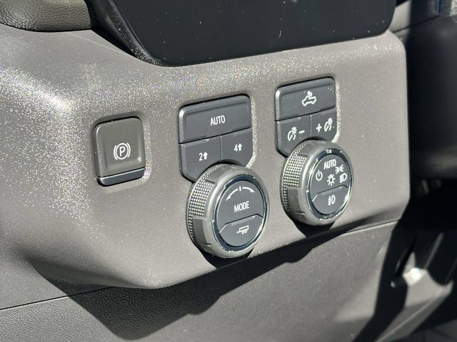 Used 2024 Chevrolet Silverado 1500 RST w/ Protection Package AWD/4WD image 11