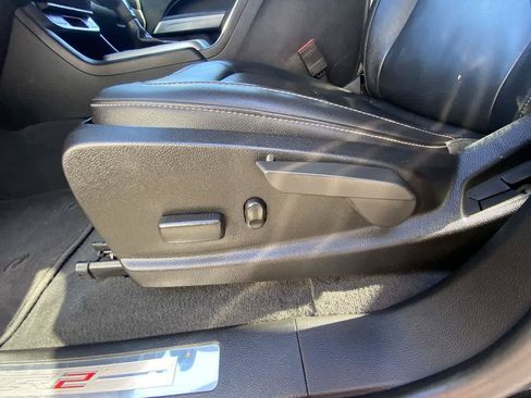 Used 2020 Chevrolet Colorado ZR2 AWD/4WD image 12