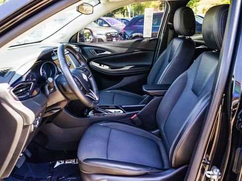 Used 2023 Buick Encore GX Select w/ Experience Buick Package FWD image 17