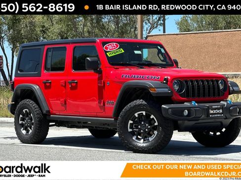 Used 2025 Jeep Wrangler Unlimited Rubicon 4xe w/ Convenience Group AWD/4WD image 1
