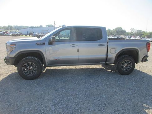 New 2026 GMC Sierra 1500 AT4X AWD/4WD image 9