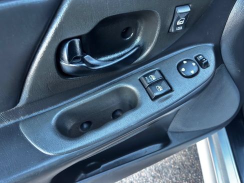 Used 2003 Chevrolet Monte Carlo SS FWD image 24