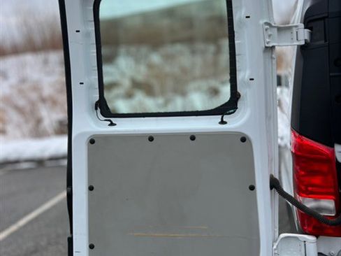 Used 2018 Mercedes-Benz Metris image 36