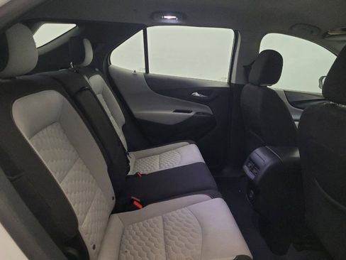 Used 2019 Chevrolet Equinox LS AWD/4WD image 19