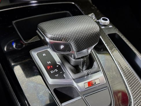 Used 2023 Audi SQ5 Premium w/ Convenience Package image 19