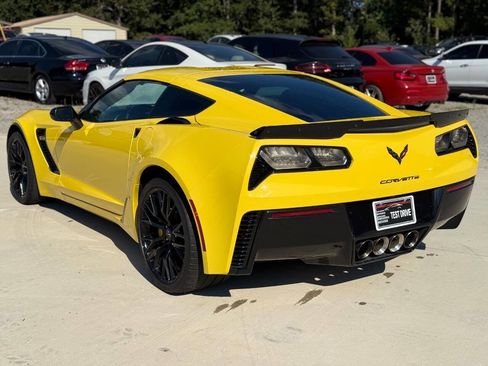 Used 2016 Chevrolet Corvette Z06 w/ Battery Protection Package image 9