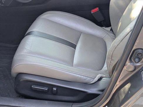 Used 2018 Honda Civic Touring image 14