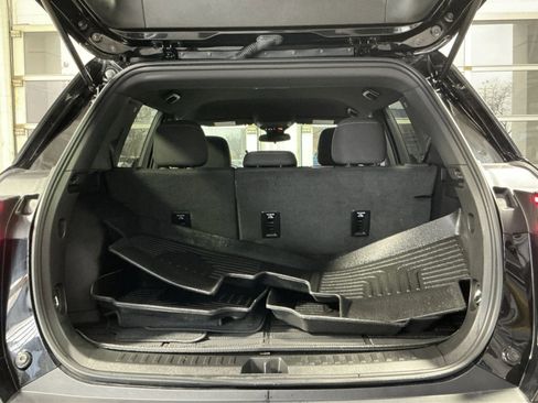 Used 2025 Chevrolet Equinox LT image 31