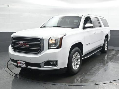Used 2019 GMC Yukon XL SLT w/ Open Road Package image 5