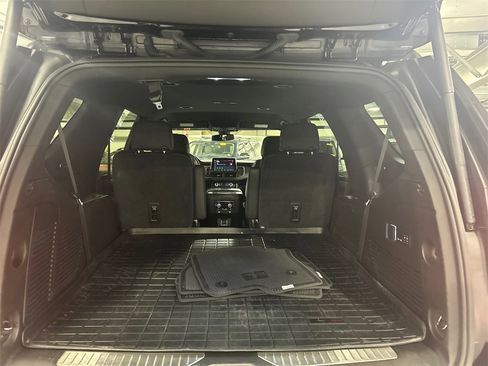 Used 2022 GMC Yukon AT4 w/ Max Trailering Package image 27