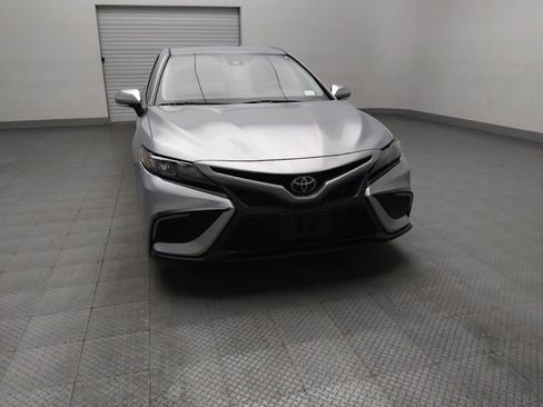 Used 2022 Toyota Camry SE w/ Convenience Package image 14