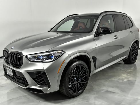 Used 2021 BMW X5 M w/ Competition Package image 6