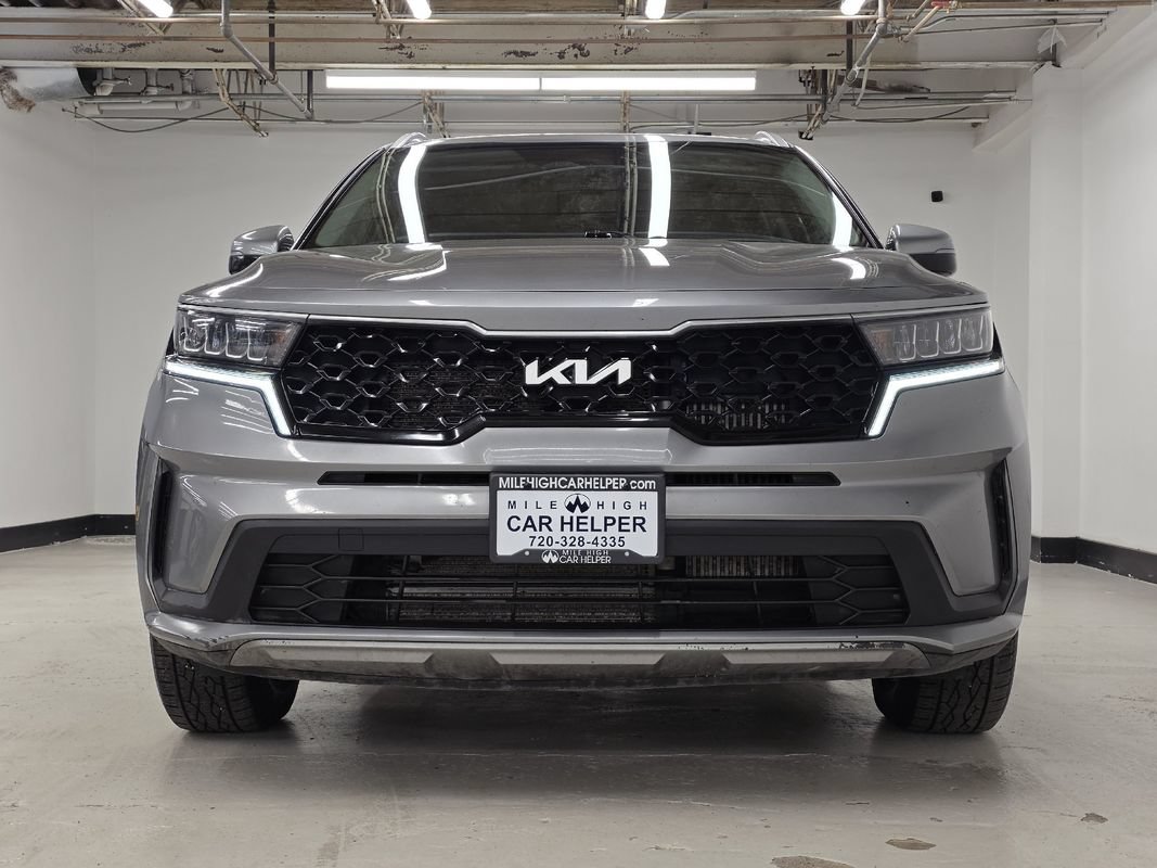 Used 2022 Kia Sorento S AWD/4WD image 3