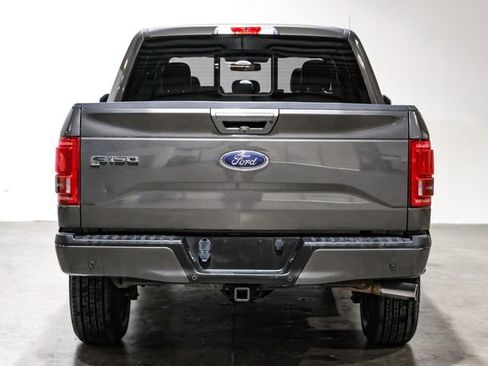 Used 2015 Ford F150 Lariat w/ Equipment Group 502A Luxury image 11