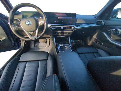 Used 2023 BMW 330e xDrive w/ Premium Package image 12