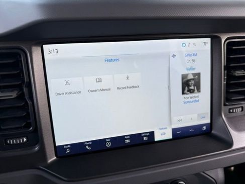 Used 2024 Ford Bronco Everglades image 36