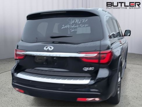 Used 2019 INFINITI QX80 Luxe w/ 22" Wheel Package RWD image 7