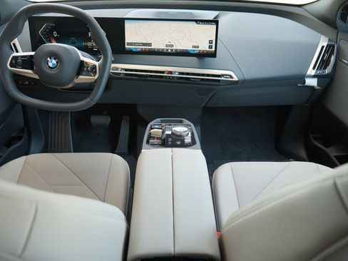 New 2026 BMW iX xDrive45 w/ Premium Package AWD/4WD image 12