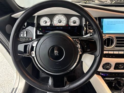 Used 2016 Rolls-Royce Wraith image 35