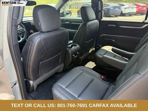 Used 2025 GMC Acadia Elevation w/ Elevation Premium Package AWD/4WD image 34