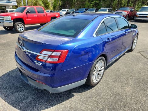 Used 2013 Ford Taurus Limited FWD image 7