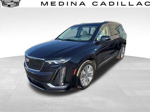 Certified 2022 Cadillac XT6 Premium Luxury w/ Technology Package image 1