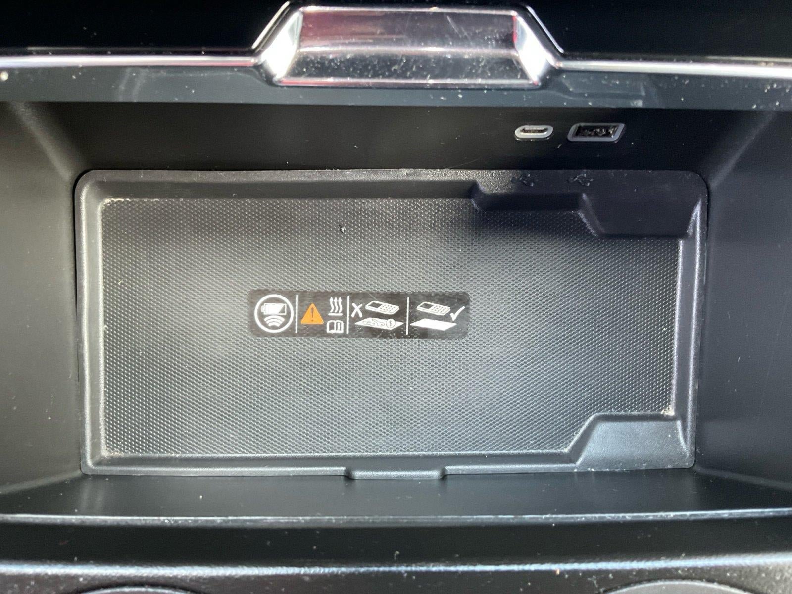 Certified 2025 GMC Yukon Denali AWD/4WD image 17