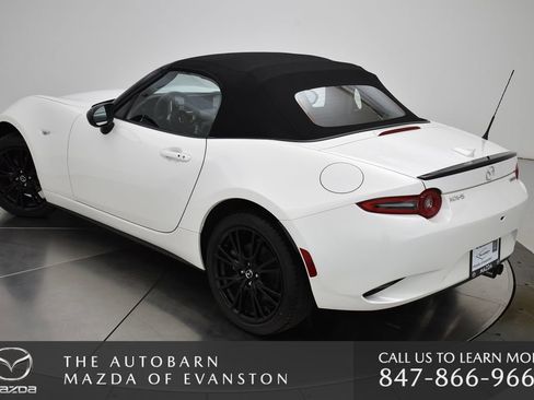 Certified 2025 MAZDA MX-5 Miata Club image 9