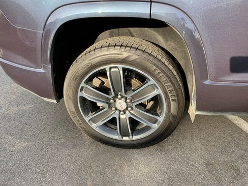 Used 2018 GMC Acadia Denali w/ Technology Package image 6