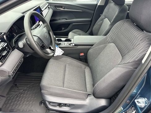 New 2026 Toyota Camry LE image 18