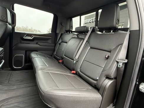 Used 2025 GMC Sierra 1500 Elevation w/ Elevation Premium Package image 22