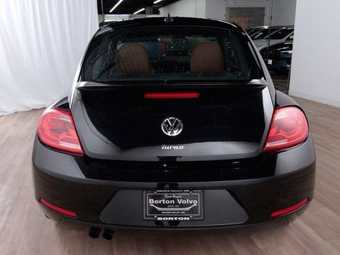 Used 2016 Volkswagen Beetle 1.8T Classic image 4