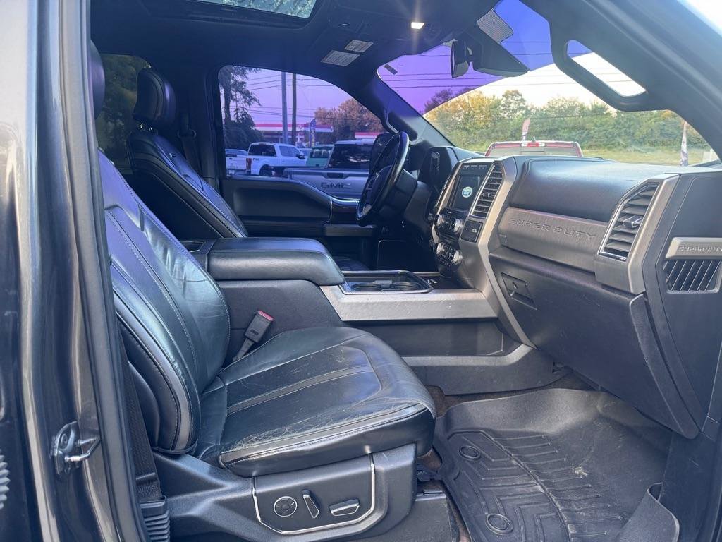 Used 2017 Ford F250 Platinum w/ Platinum Ultimate Package AWD/4WD image 6