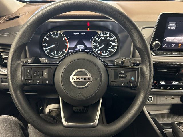 Used 2021 Nissan Rogue SV AWD/4WD image 18