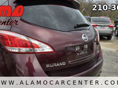 Used 2014 Nissan Murano S image 11